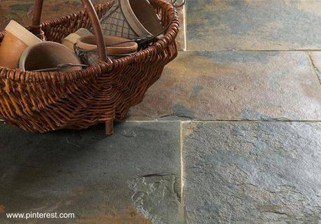 Pisos de piedra modernos.