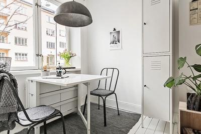 Distribuir tan bien un espacio, que hasta haya sitio para un piano (literal).