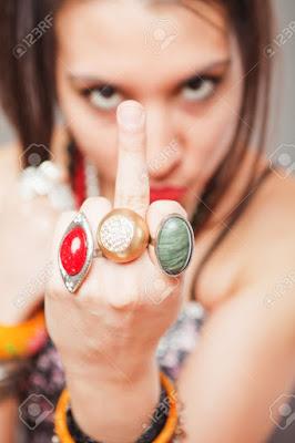 Sobre las protagonistas femeninas en la novela romántica actual