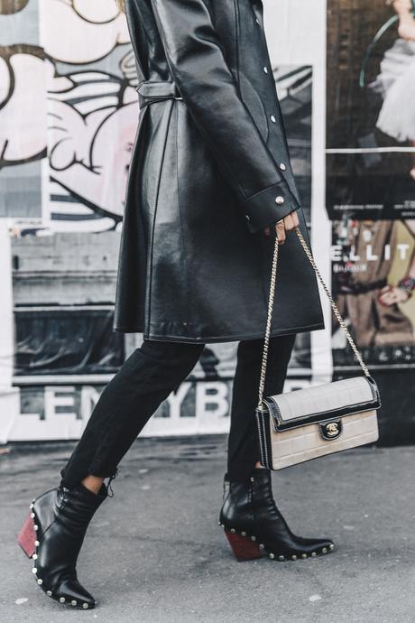 A Day With Vestiaire Collective II Vestiaire_Collective-Louis_Vuitton_Leather_Coat-Black_and_White-Chanel_Vintage-Celine_Boots-Street_Style-Outfit-PFW-23