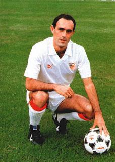 Rafa Paz. El mítico '7' del Sevilla Rafa Paz. El mítico '7' del Sevilla