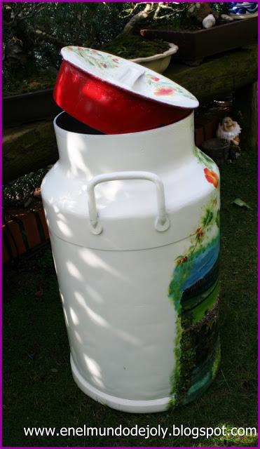 LECHERA DECORADA...VIAJANDO HACIA HUESCA!!!