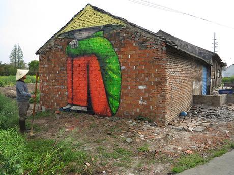 Murales de figuras sin rostro aparecen para presenciar lo invisible seth-4