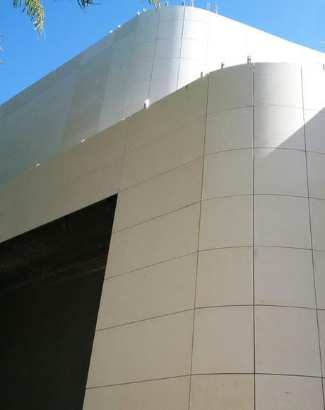 NUEVAS IMÁGENES DE OBRA DE LA VIVIENDA DISEÑADA POR A-CERO EN EEUU