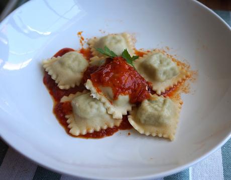 Ravioles de pollo y verdura