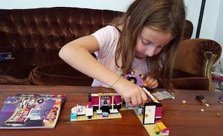 Legos para armar, jugar, inventar y mirar en Netflix