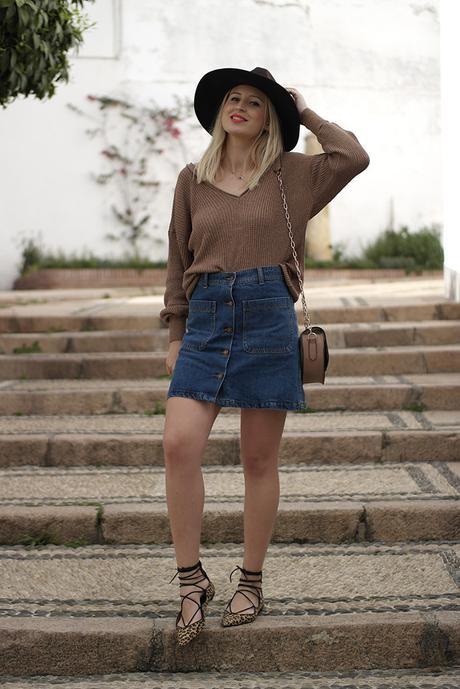 MARCH LOOKBOOK MARCH LOOKBOOK