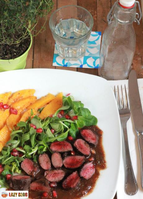 Solomillo de liebre en salsa de naranja, moras y ron. Receta