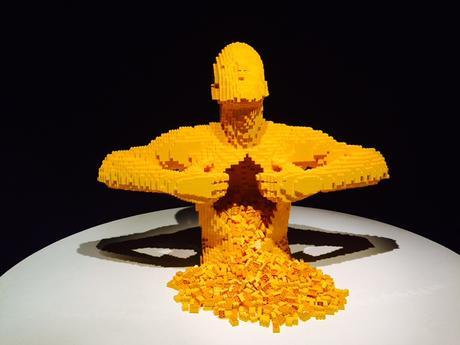 The-Art-of-the-Brick