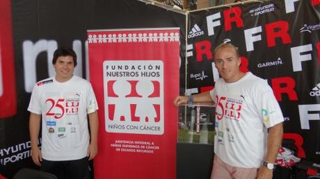 @maratonsantiago 60 runners corren la posta solidaria por niños con cáncer en la #MaratónDeSantiago