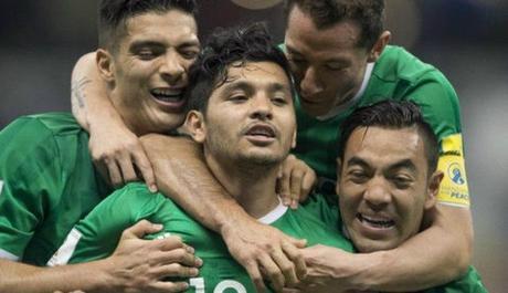 Tecatito con los mismos problemas que Diego Reyes Tecatito con los mismos problemas que Diego Reyes