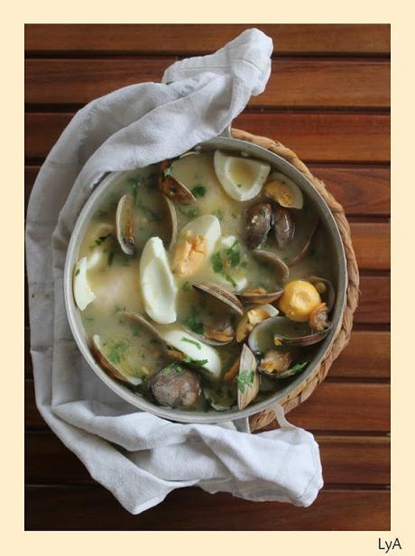 Merluza a la koskera... ¡viva el mes de abril!