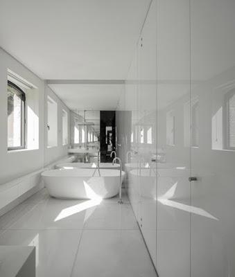 Ampiacion Moderna en un Palacio en Portugal