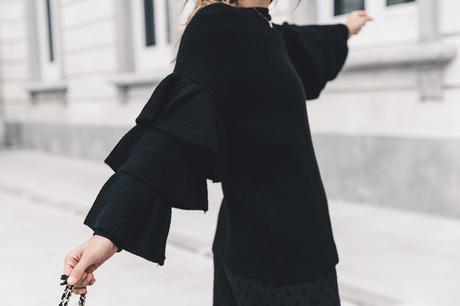 Ruffled_Sleeves_Jumper-Black_Culottes-Dune_Sandals-Beaded_Bag-Outfit-Collage_Vintage-Street_Style-50