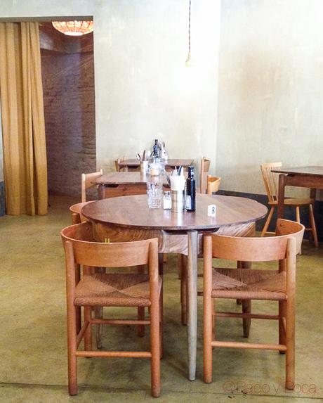 mesa interior la esquina baco y boca