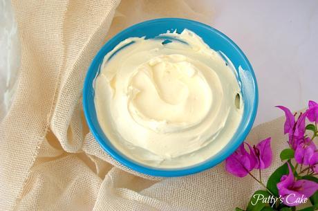 Crema de mantequilla suiza con un toque yuzu