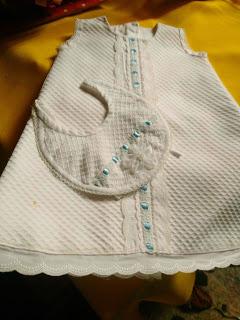 Hoy os traigo un jesusito de bebe para talla de 0-3 meses...