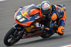 41-binder-brad-actionimage020_3.middle