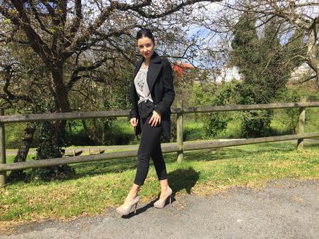 Un simple nudo photo D85F311C-A12D-4D86-9B95-2E9F44522857_zpsugwam4rk.jpg