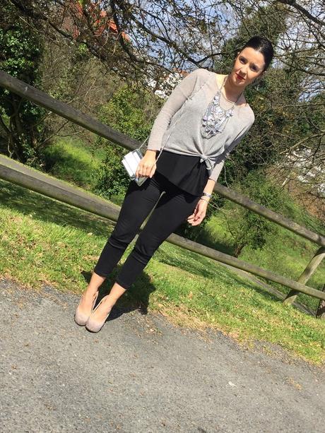 Un simple nudo photo 35252276-B93A-4F55-88E3-1302163DC403_zpsaykurg8u.jpg