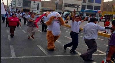 ALDO LOMBARDI VISITA HUARAL…