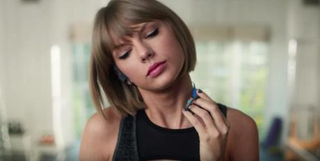 Taylor Swift se pasa a Apple Music y protagoniza su nuevo anuncio
