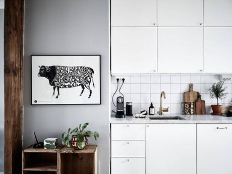 white and wooden kitchen
