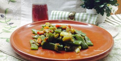 Vainas con sofrito de verduras