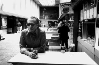 Charles Bukowski | Plegaria con mal tiempo