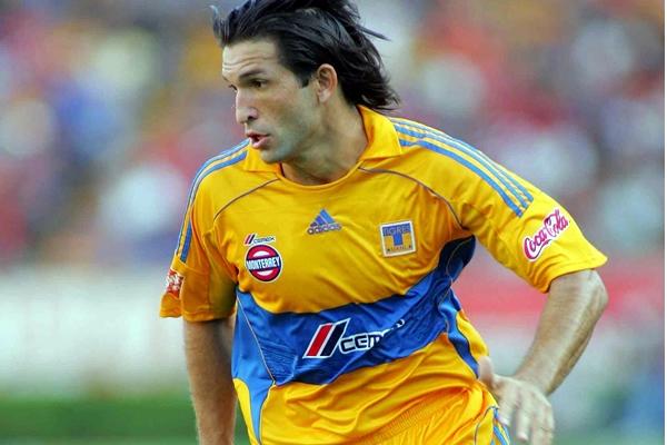 “Kikín” Fonseca a los Potros del Atlante