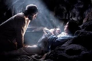La Navidad en el cine (7): Cobijados en la gruta. Jesús nace en un pesebre