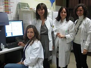 Médicos residentes del Servicio de Alergología del Hospital Regional de Málaga, premiados por un estudio sobre alergia a fármacos biológicos