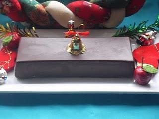 TURRÓN DE CHOCOLATE RELLENO DE ARROZ CON LECHE