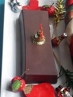 TURRÓN DE CHOCOLATE RELLENO DE ARROZ CON LECHE