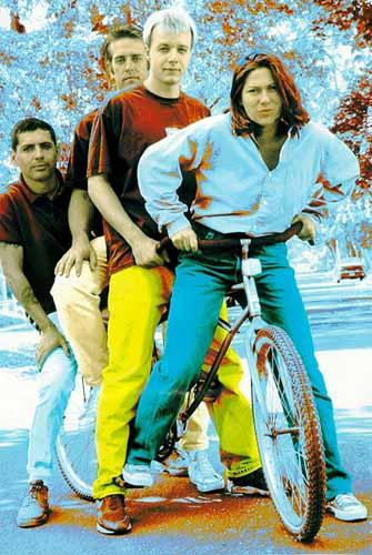 The Amps – Pacer