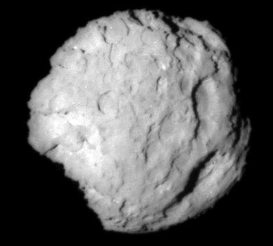 El equipo de Stardust-NExT estira el tanque de combustible para sobrevolar Temple 1