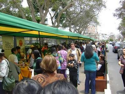 El tigre y la gacela en la avenida tacna.