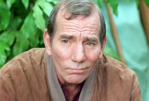 Decimos adiós a Pete Postlethwaite