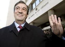 Los defensores de Álvarez Cascos