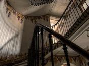 habitacion subiendo escaleras