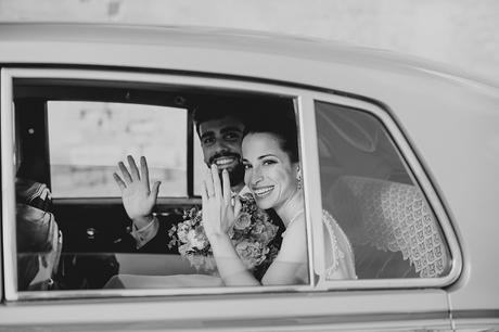 LAIA y  EDGAR: UNA ELEGANTE BODA CON CHISTERA