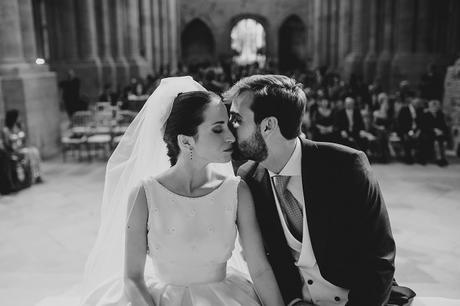 LAIA y  EDGAR: UNA ELEGANTE BODA CON CHISTERA