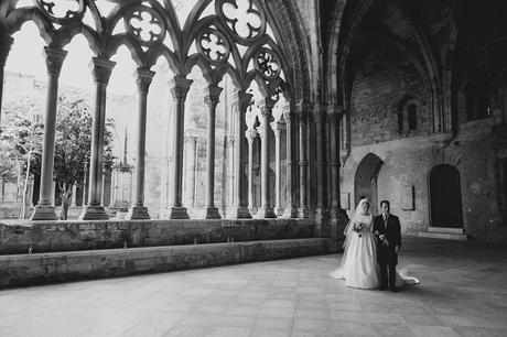 LAIA y  EDGAR: UNA ELEGANTE BODA CON CHISTERA