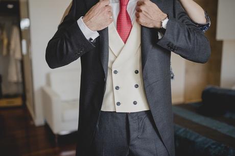 LAIA y  EDGAR: UNA ELEGANTE BODA CON CHISTERA