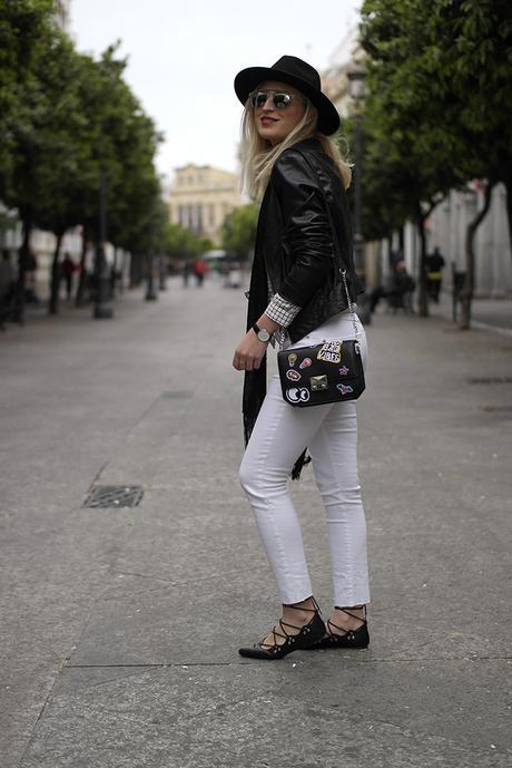 BLACK & WHITE BLACK & WHITE