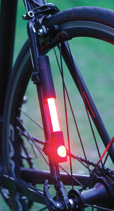 Fibre Flare Cyclops, combo de sistema de iluminación para seguridad en fibra óptica y LED que puedes montar en vaina o tija de sillín Fibre Flare Cyclops, combo de sistema de iluminación para seguridad en fibra óptica y LED que puedes montar en vaina o tija de sillín