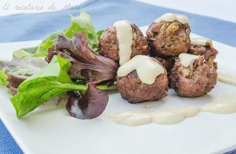 albóndigas de ternera con salsa de queso 2