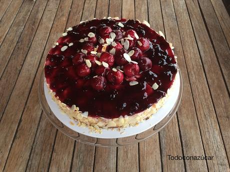TARTA DE QUESO Y CEREZAS