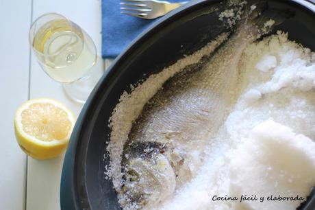 DORADA A LA SAL, CON VINO Y LIMON