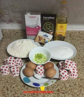 MAGDALENAS CON TROCITOS DE CHOCOLATE